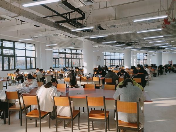 暖心助考，夢想同行 醫(yī)學(xué)護(hù)理學(xué)院為專升本考生鋪就成才之路